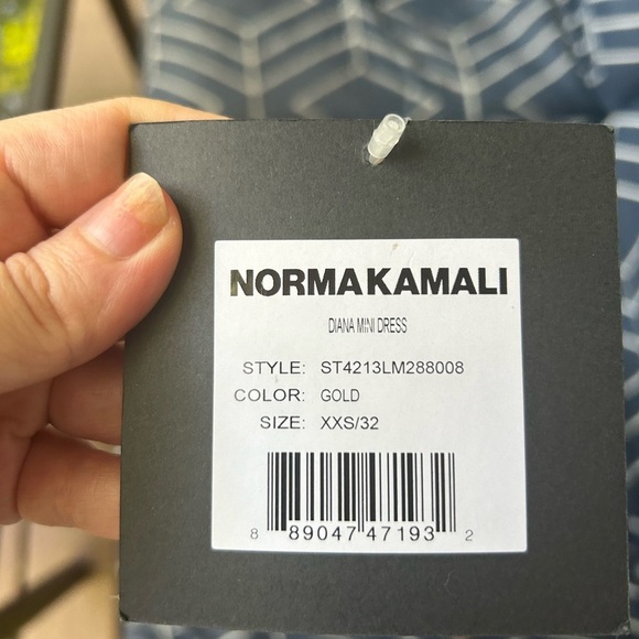 NWT NORMA KAMALI Diana ruched one-shoulder minidress - Picture 7 of 10